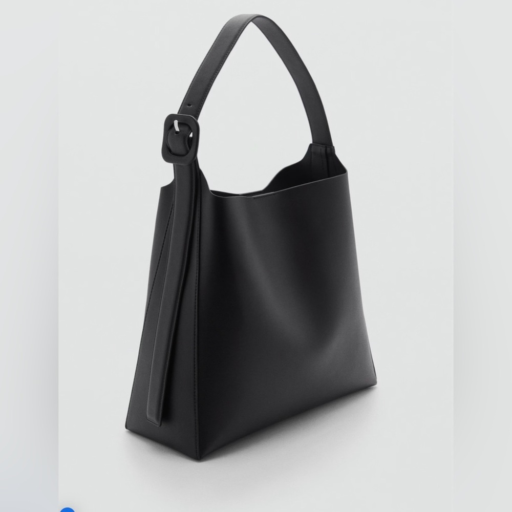 MANGO Black Bucket bag with buckle